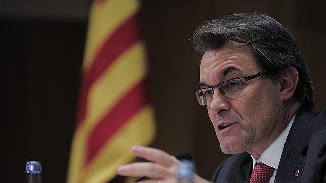 Artur Mas asegura que no le «temblará el pulso» ante las «amenazas de Madrid»