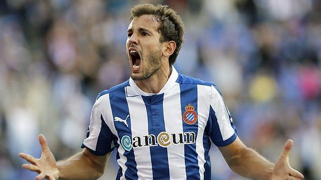 El Español logra su primera victoria en el descuento