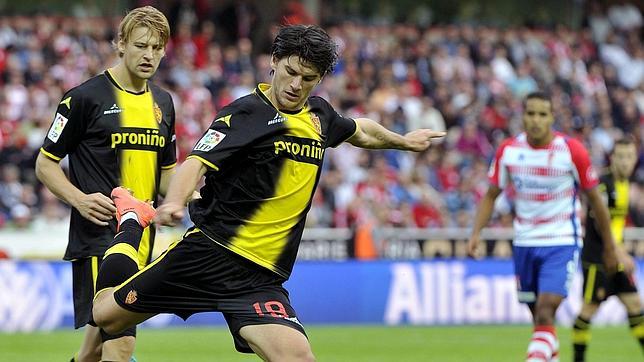 El Zaragoza toma aire en Granada