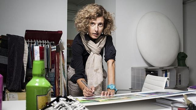 La fachada de la Estación del Norte se tiñe de color en su 130 aniversario