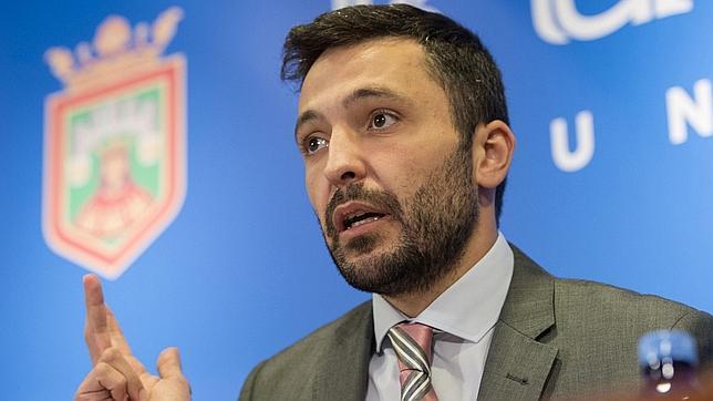 Suspendido el concejal investigado por una factura de teléfono de 207.000 euros