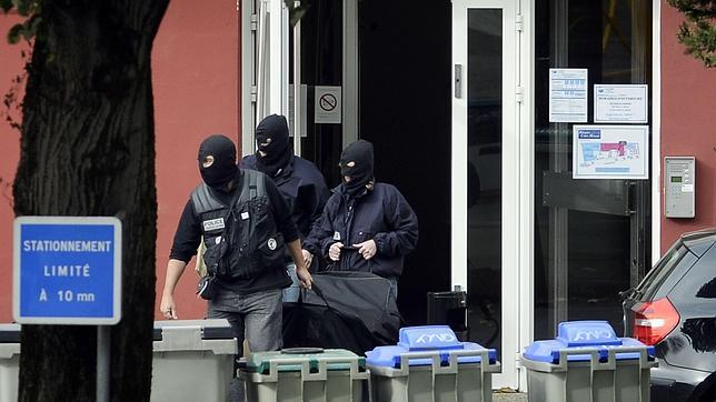 El despiste que siguió a la detención de la jefa de armamento de ETA