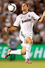 Mourinho y el conflicto del lateral izquierdo