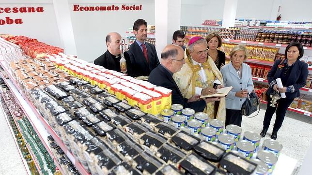 CC.OO. de Córdoba compara a Cáritas con la mafia por abrir un economato para 200 familias