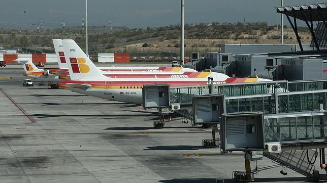 Los sindicatos ultiman su respuesta a la inminente presentación del ERE en Iberia