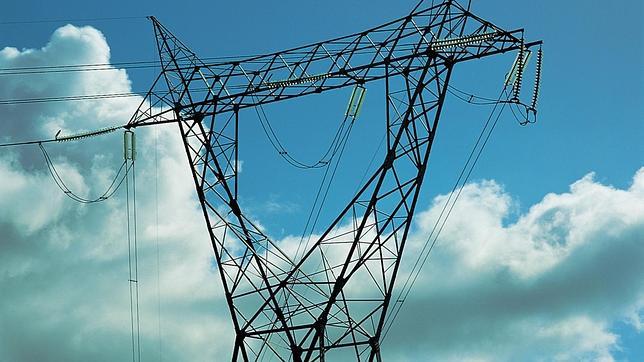 La demanda de electricidad en octubre cae a uno de sus niveles más bajos desde 2007