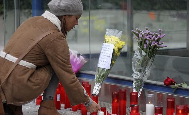 La empresa organizadora culpa de las tres muertes al «desaprensivo» que lanzó la bengala