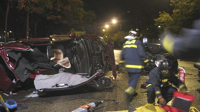 Mueren catorce personas en las carreteras españolas durante el Puente de Todos los Santos