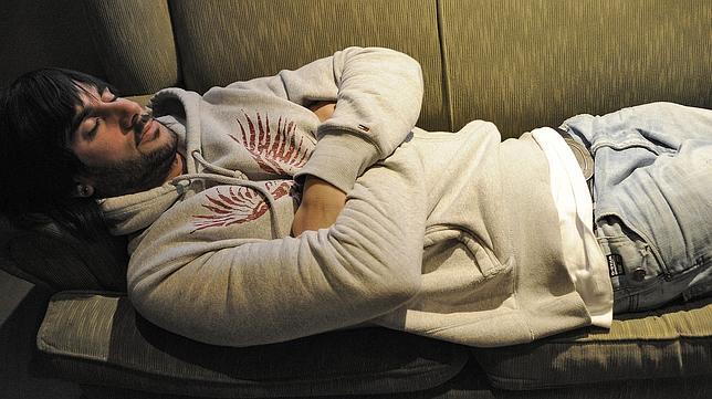 Trasladan un concierto de Melendi a una pista de atletismo por temor a una avalancha de público