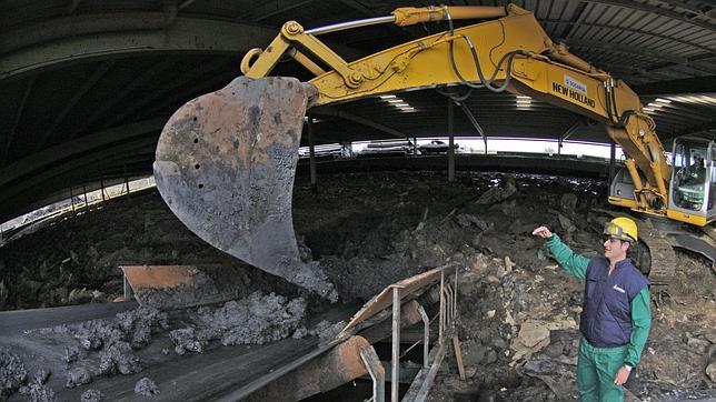 10.000 toneladas de residuos del «Prestige», a la espera de ser tratados