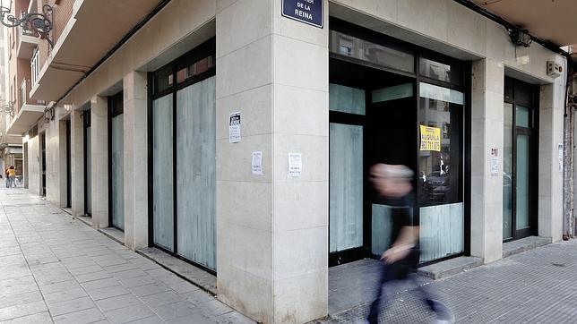 Locales y oficinas también penarán en el banco malo