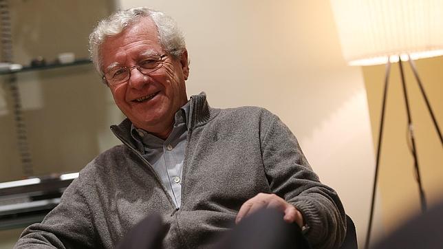 Jorge M. Reverte: «Hay crisis, pero aún no hay odio en la calle como en los años 30»