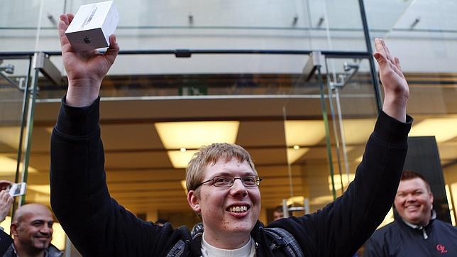 Apple podría lanzar el iPhone 5S en junio de 2013