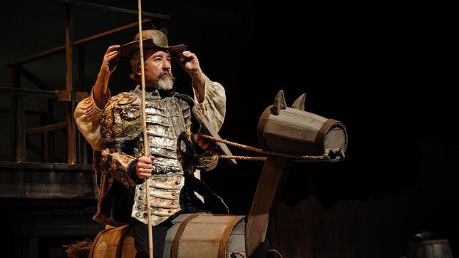 José Sacristán: «Don Quijote me enseña que no hay que rendirse nunca»