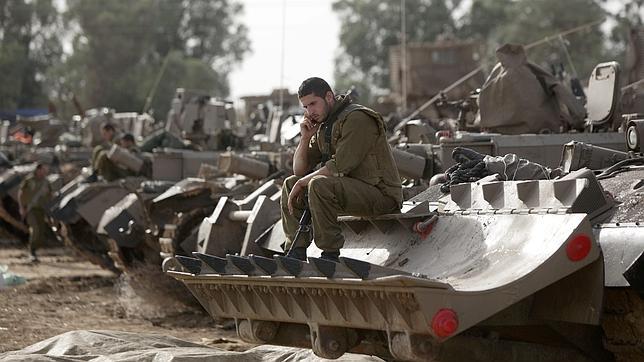Israel moviliza a 75.000 reservistas para una posible invasión de la franja de Gaza
