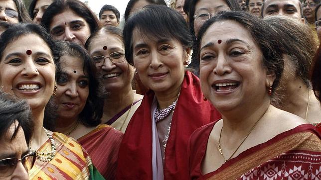 Obama levanta la prohibición de importar productos procedentes de Birmania