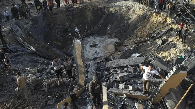 Ascienden a 104 los muertos y 900 los heridos por los ataques israelíes a Gaza