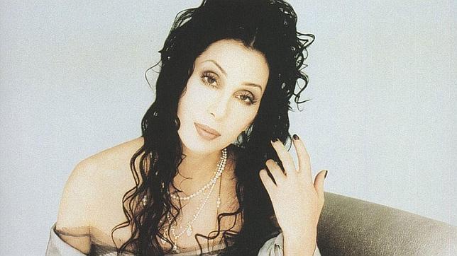 Cher regresa con 'Woman's World'