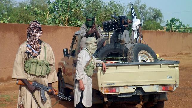Un grupo terrorista aliado de Al Qaida secuestra a un francés en Malí
