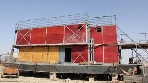 Un chino construye contra reloj un arca para «salvarse del fin del mundo»