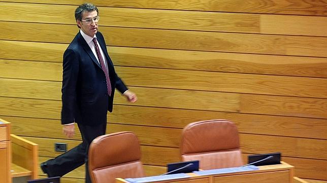 Feijóo será hoy investido presidente tras sortear las críticas de la oposición