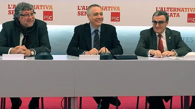 El PSOE no quiere oír hablar de un pacto con CiU que apuntale a Artur Mas