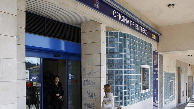 Noviembre se cierra con 8.724 desempleados más en Galicia