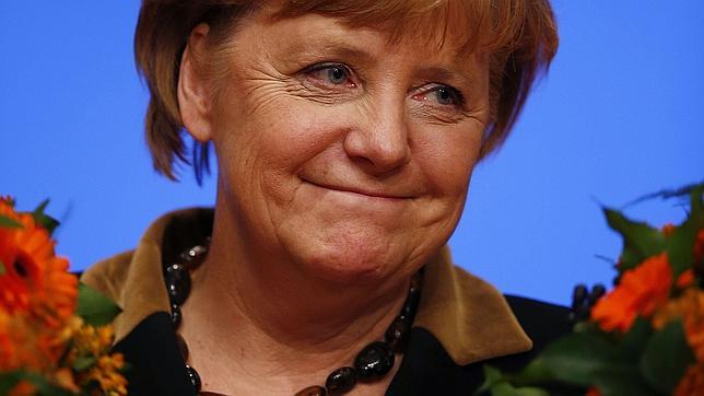 Merkel, reelegida al frente de la CDU con un apoyo récord del 97,94%