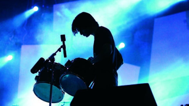 El guitarrista de Radiohead se retira a un hotel de Brasil a esperar el fin del mundo