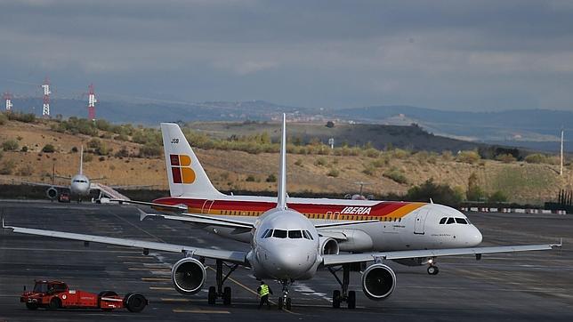 Los pilotos ofrecerán a Iberia un recorte del 59% en los costes de la tripulación