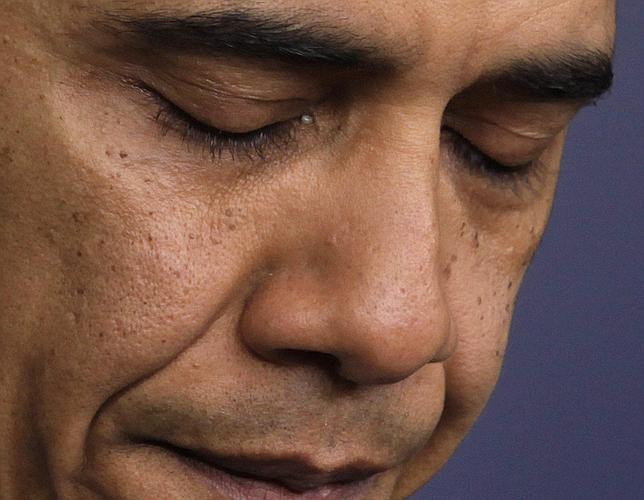 Obama viaja hoy a Newtown para acompañar a las familias de las víctimas