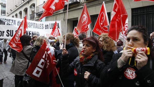 Los sindicatos presentan a Sanidad un ahorro alternativo de 510 millones de euros