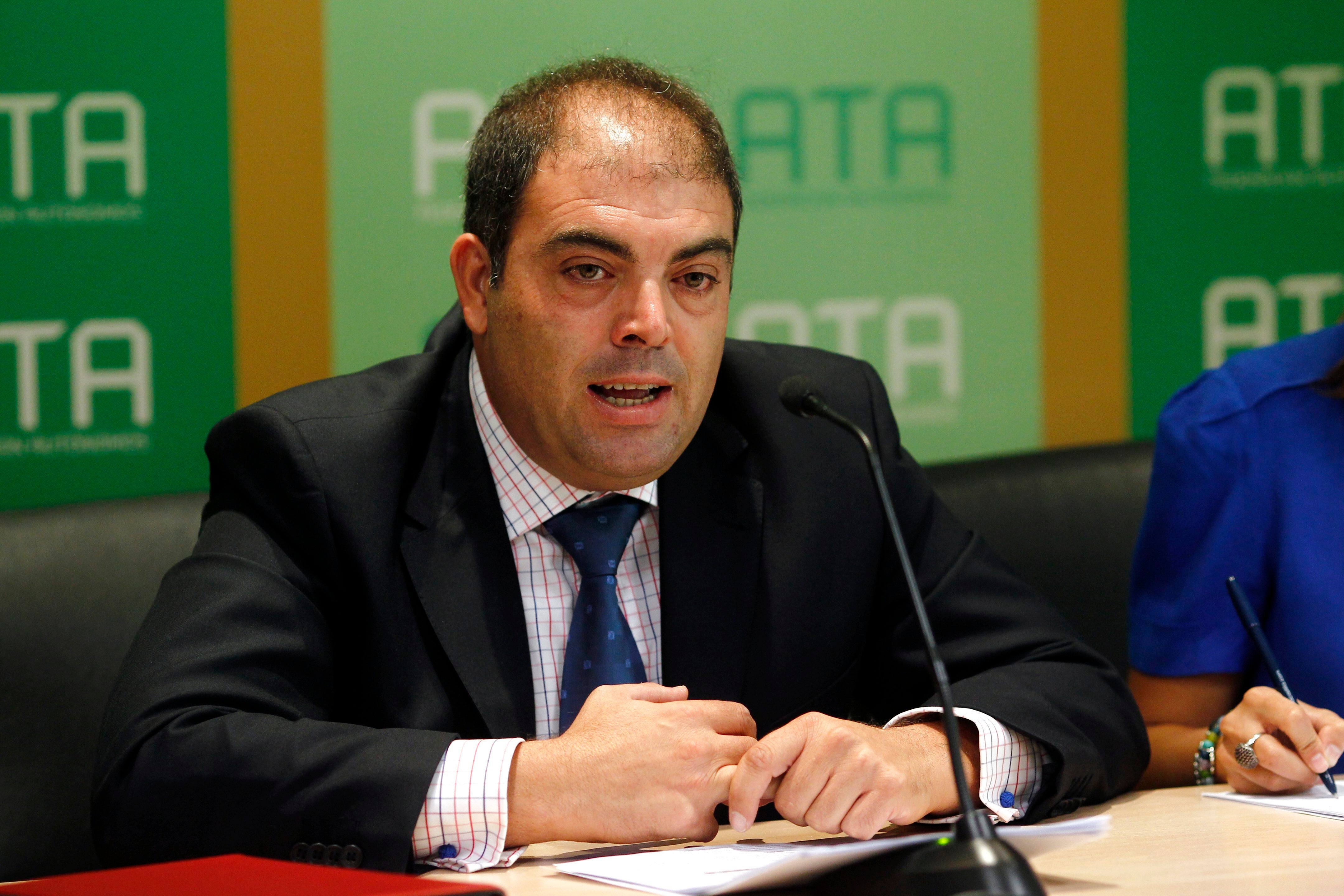 Unos 160 autónomos han perdido su trabajo cada día a lo largo de 2012