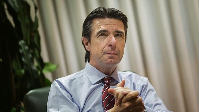 José Manuel Soria: «Ford, Fiat y Renault no serán los únicos que apostarán por España»