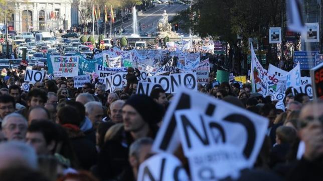 La «protesta blanca» vuelve a la calle