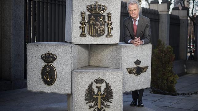 Morenés: «Entre 40 y 50 militares  podrían participar en la misión en Malí»