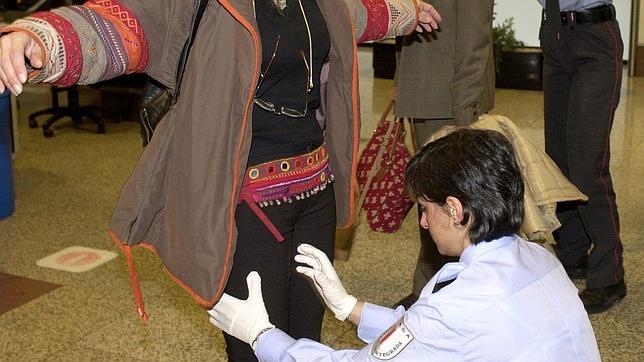 AENA saca a concurso el servicio de seguridad de 43 aeropuertos