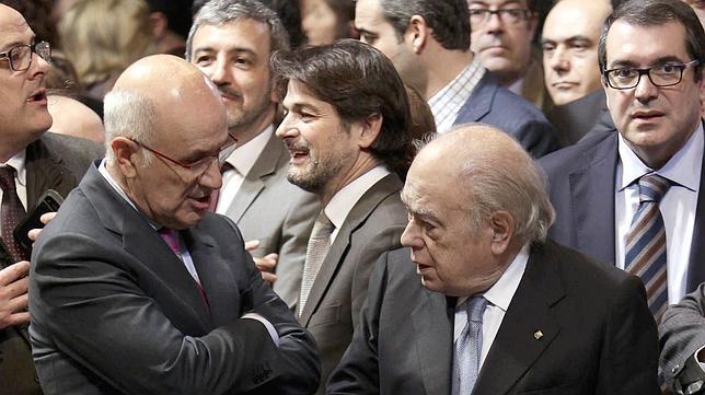 PPC y ERC piden a Duran que sea «consecuente» con su palabra y dimita