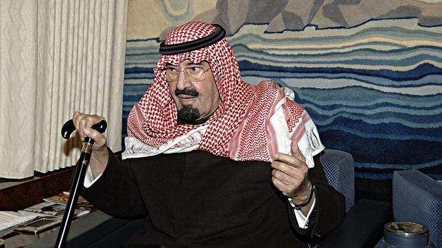 El Rey saudí establece una cuota del 20 por ciento de asesoras femeninas