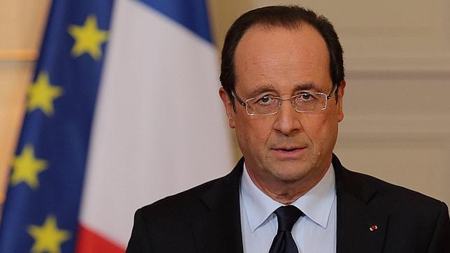Hollande confirma que tropas galas ya han iniciado su apoyo al Ejército de Malí