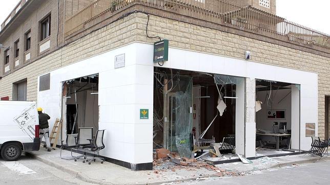Un tercer robo con explosivos en otra oficina bancaria de Zaragoza