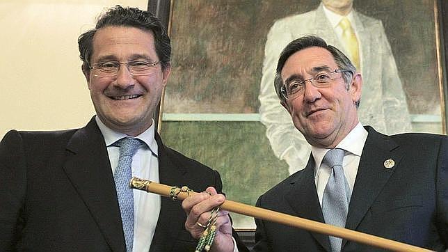 Un edil ebrio, causa de la imputación del alcalde de Santiago y de su predecesor