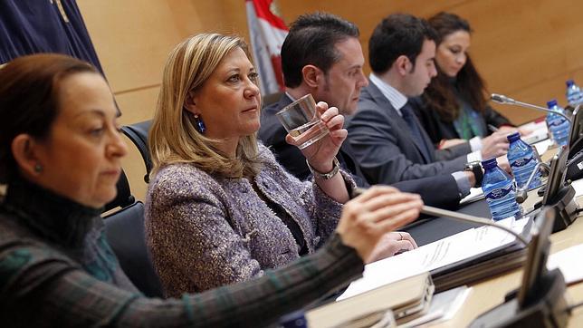 Del Olmo, «partidaria» de que se amplíe el objetivo de déficit