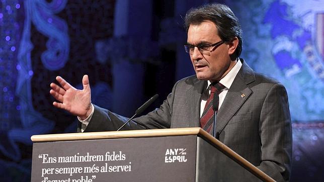 Mas iniciará «pronto» los contactos con el Gobierno tras la declaración