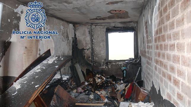 De policías a héroes, tras rescatar a una familia de las llamas de un incendio