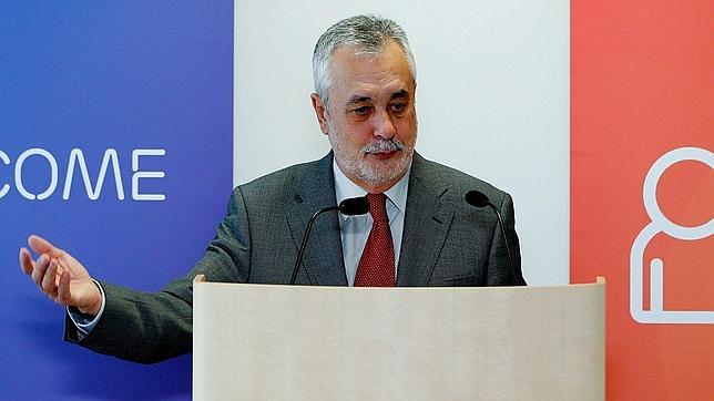 Griñán: «Lo más importante» es que el PSC «haya dicho no a una consulta ilegal»