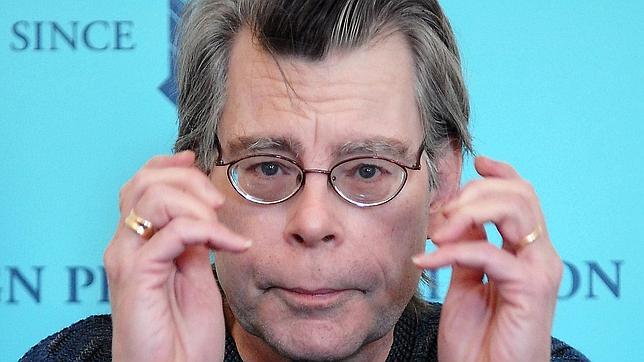El escritor Stephen King, a favor del control de armas en Estados Unidos