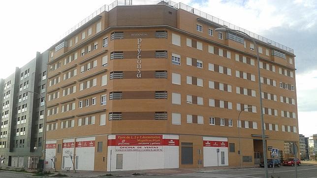 Vallecas crece con la entrega de 53 nuevas viviendas