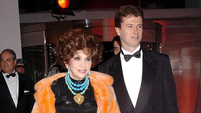 Javier Rigau responde a Lollobrigida: «El matrimonio es legal y ella lo conocía»