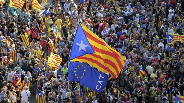 EE.UU. remite la cuestión catalana a la Constitución y las leyes